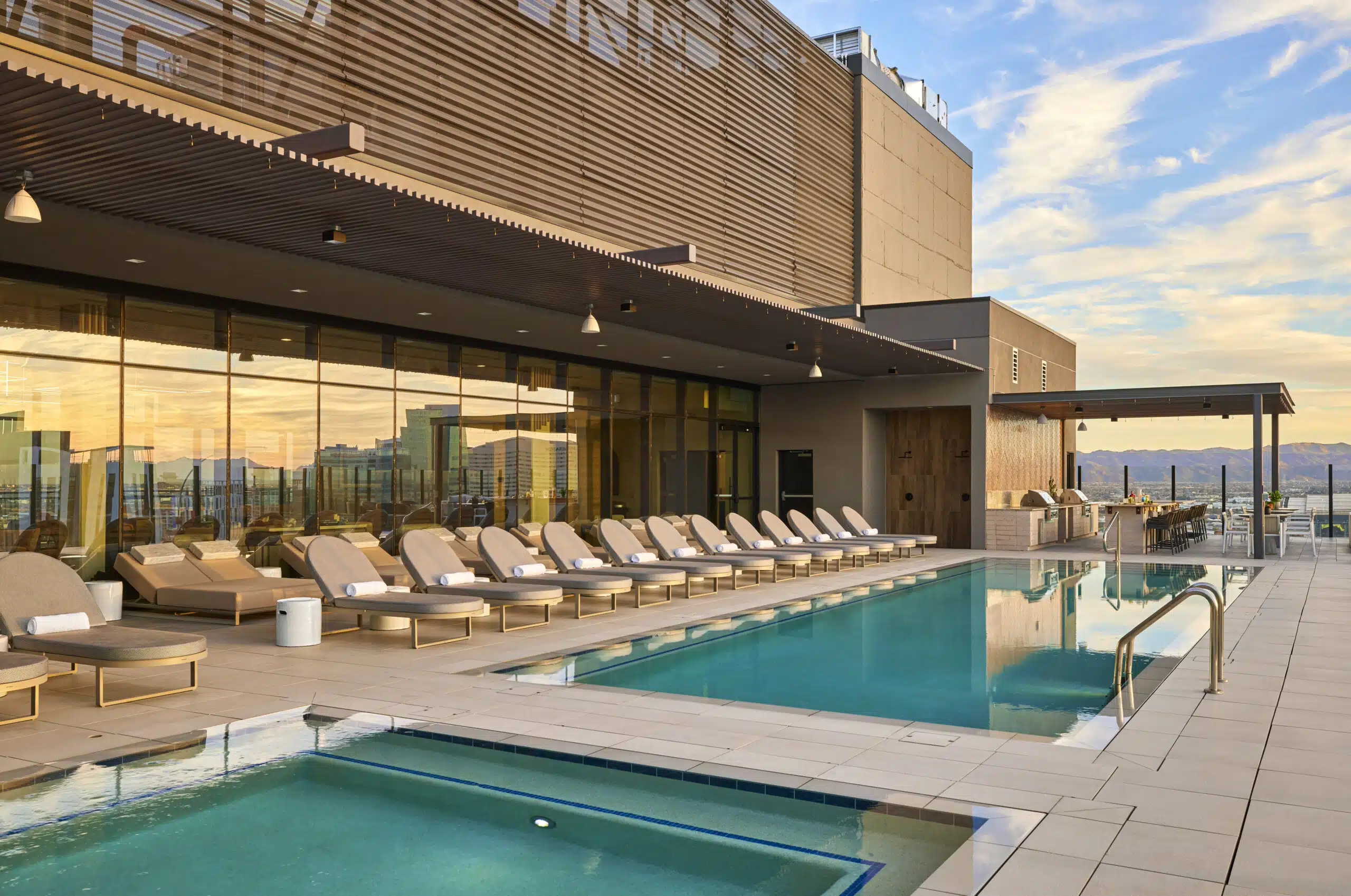 Image of the Skye on 6th pool deck