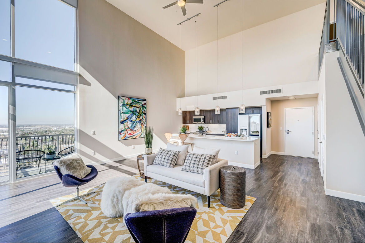 Living room and kitchen at The Stewart Phoenix