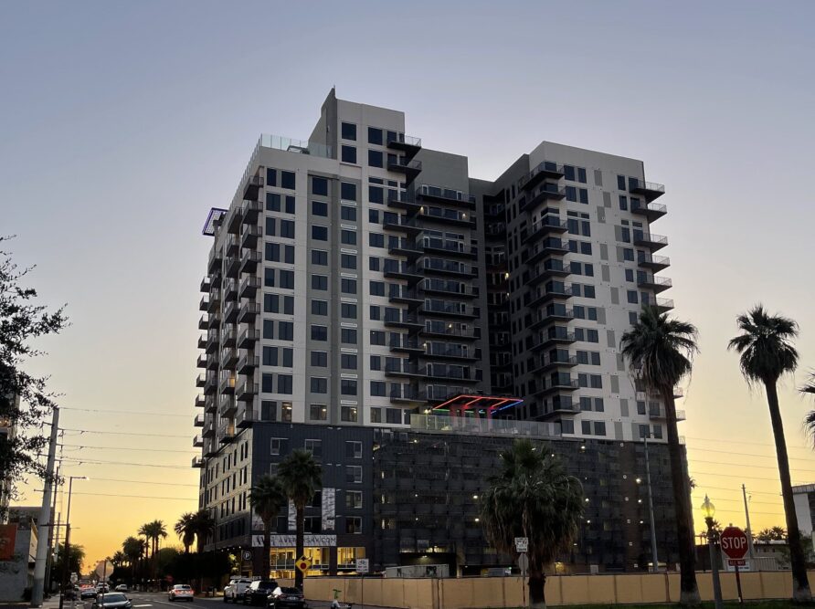 Ave Phoenix Sky exterior photo, apartment in downtown phoenix